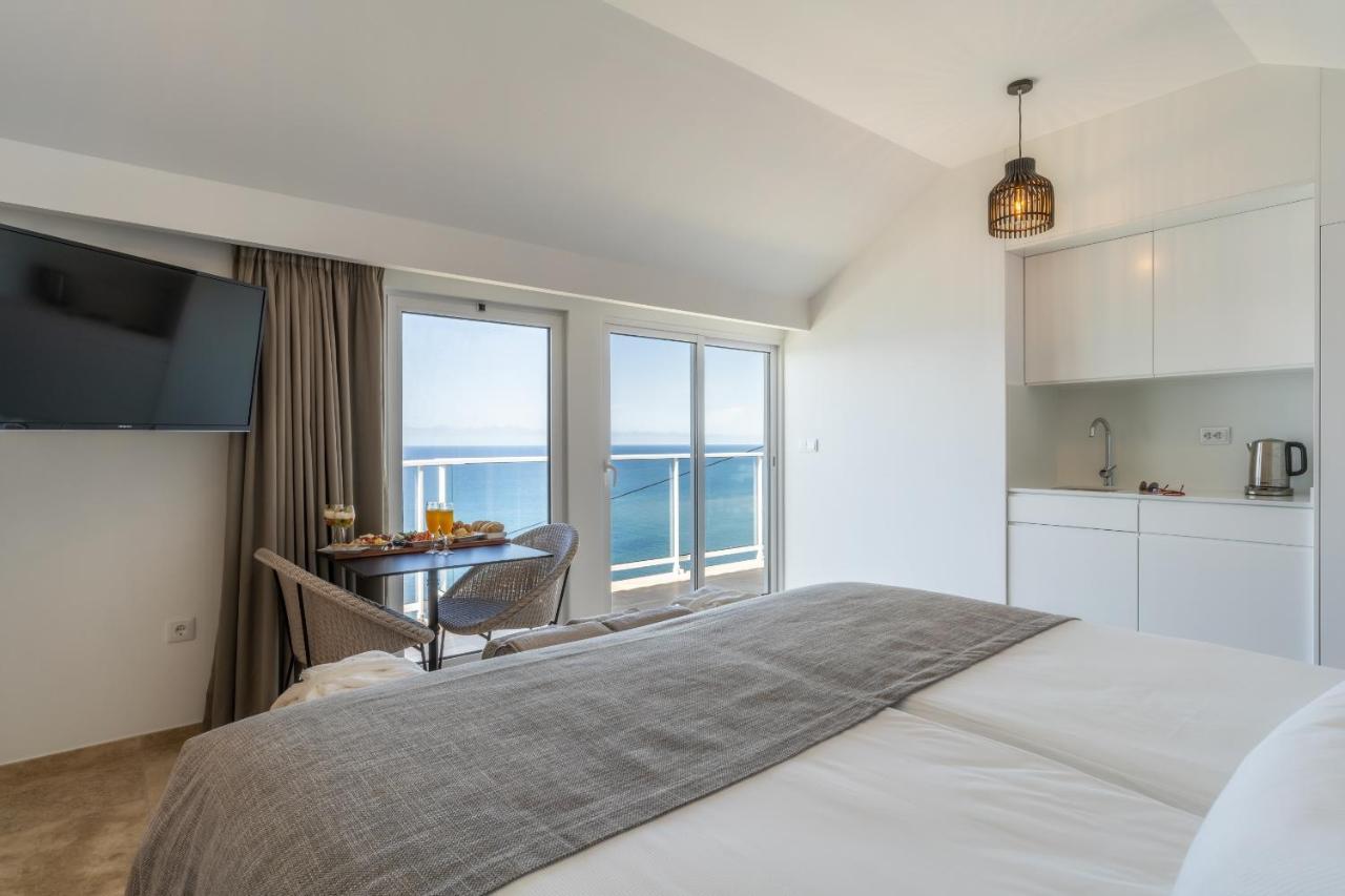 Отель Escarpa - The Madeira Hideaway Понта-ду-Сол Экстерьер фото