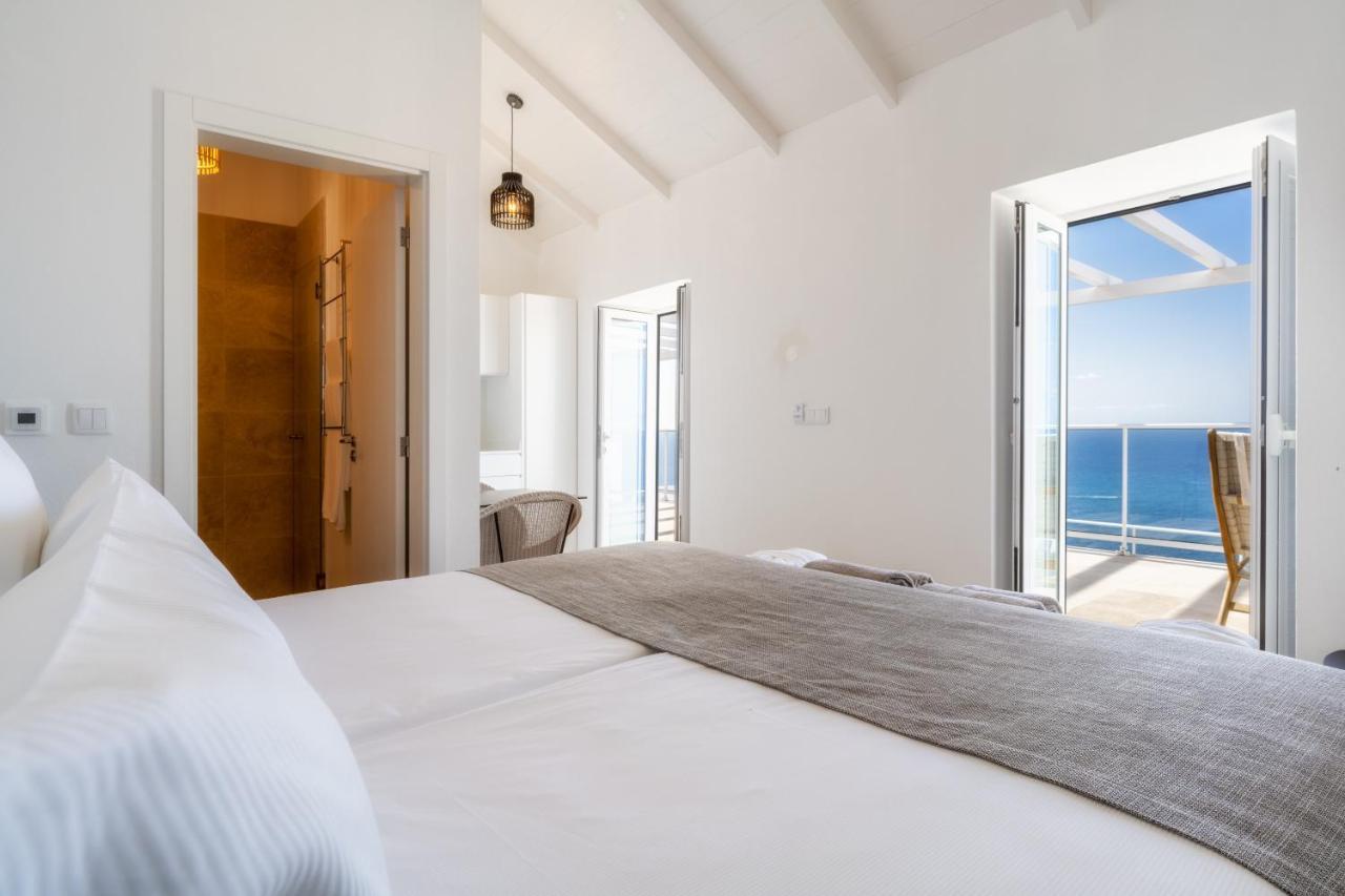 Отель Escarpa - The Madeira Hideaway Понта-ду-Сол Экстерьер фото