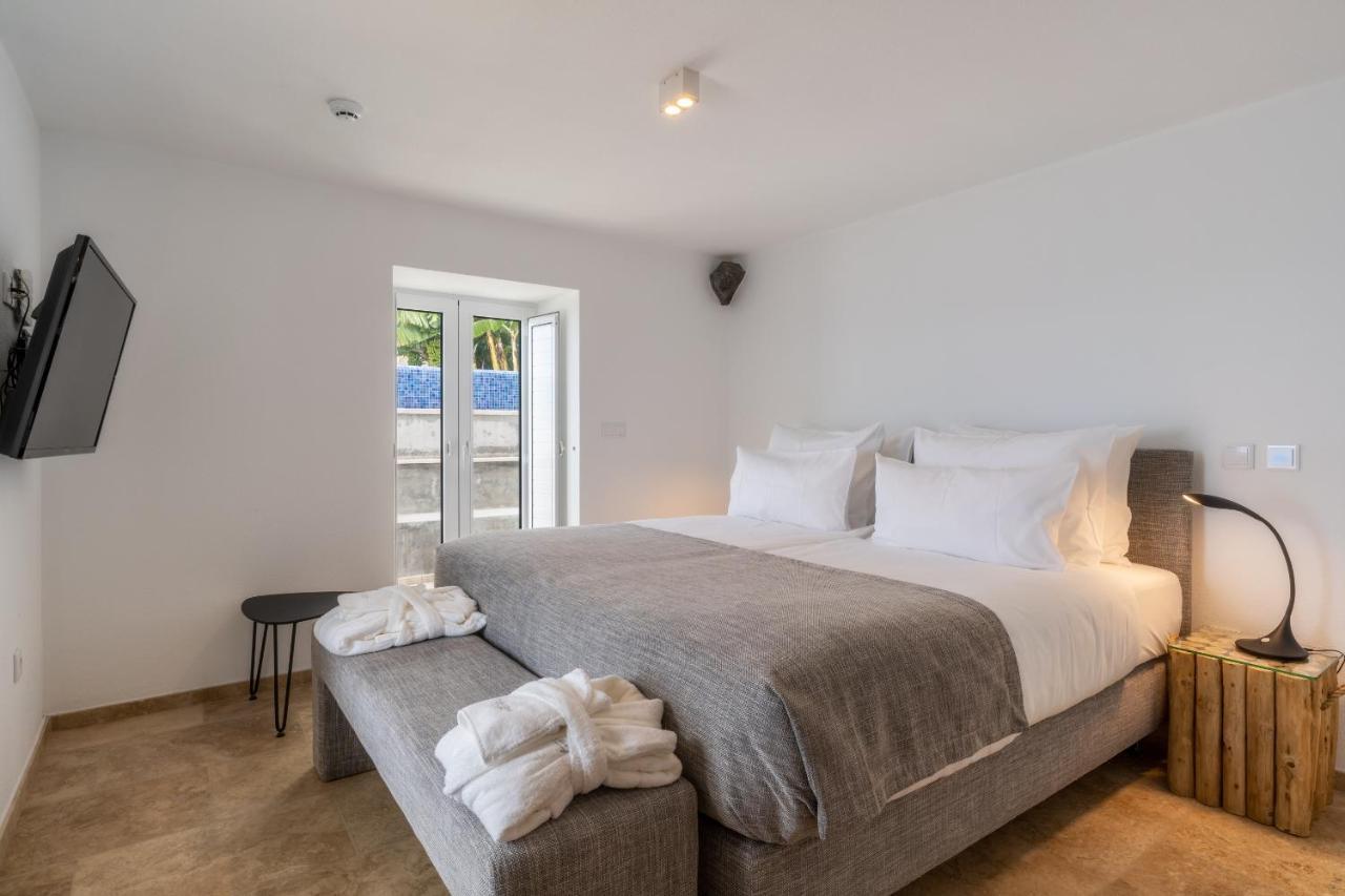 Отель Escarpa - The Madeira Hideaway Понта-ду-Сол Экстерьер фото